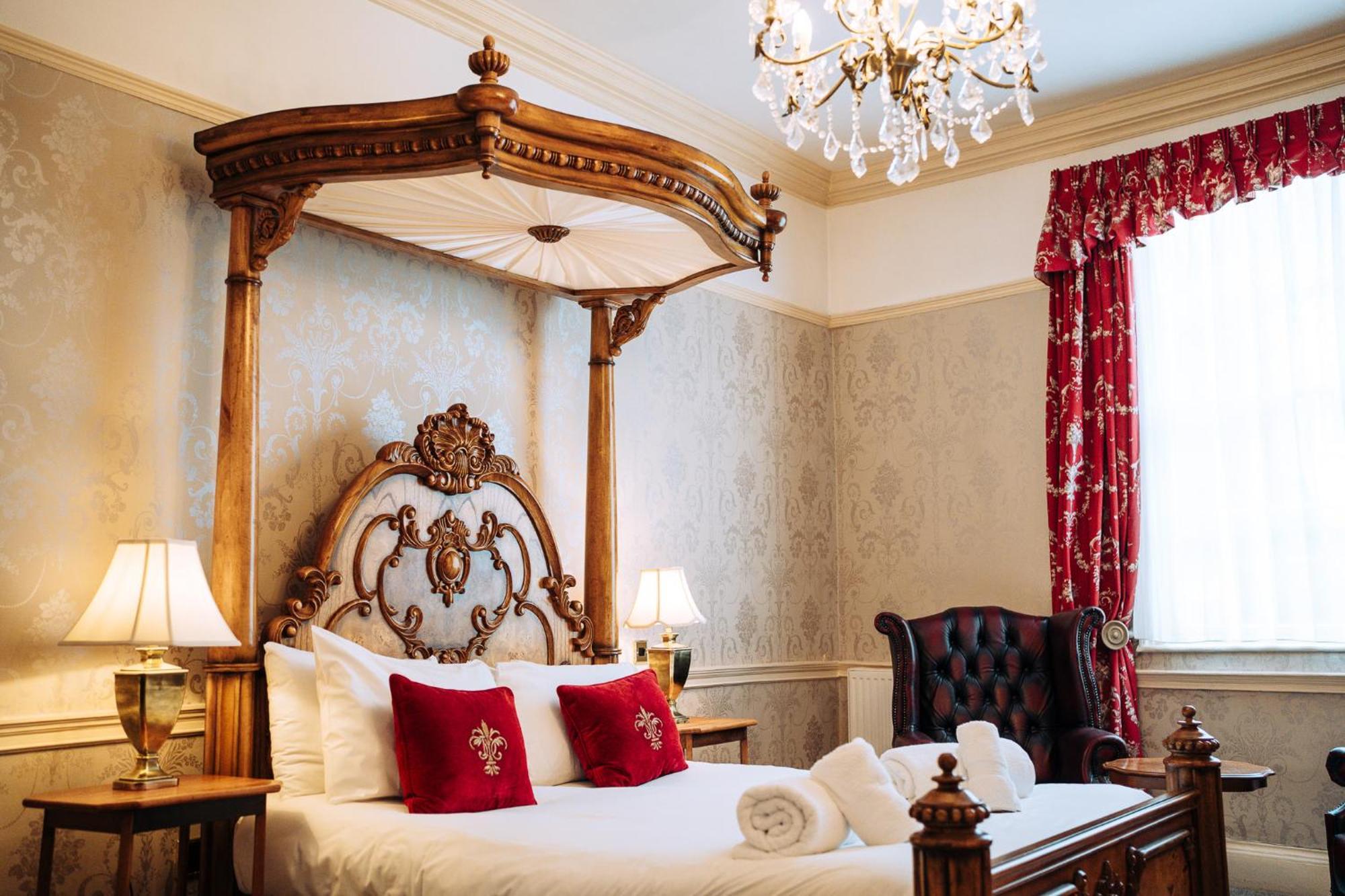The Royal Lion Hotel Lyme Regis Rom bilde